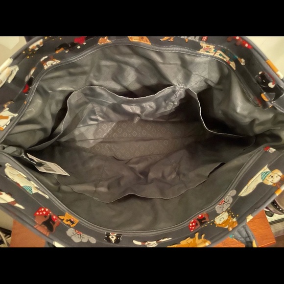 Rare, Hard To Find (HTF) Exclusive Vera Bradley Vera Tote - Holiday dogs large - Picture 4 of 4